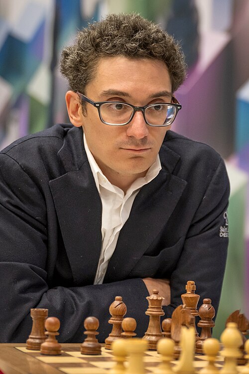 Fayl:Fabiano Caruana in 2025.jpg
