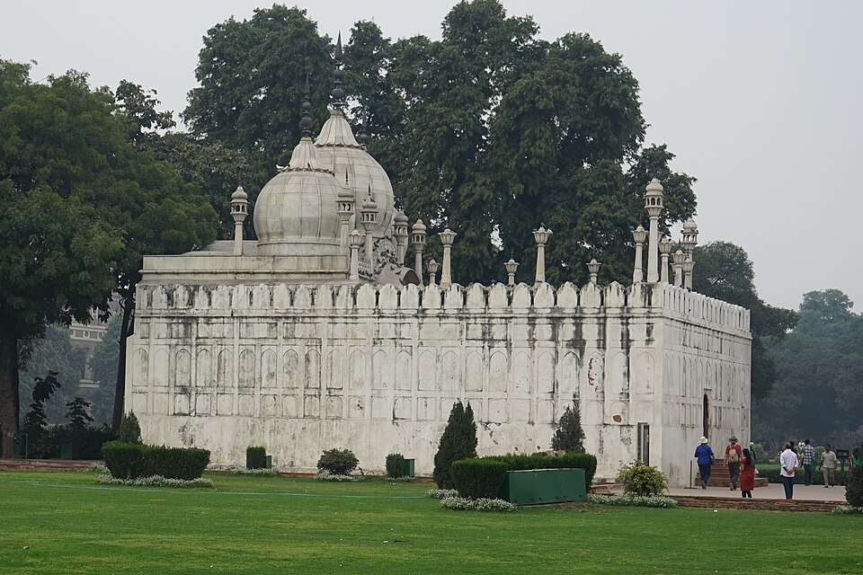 Fayl:Moti Masjid (Red Fort).jpg