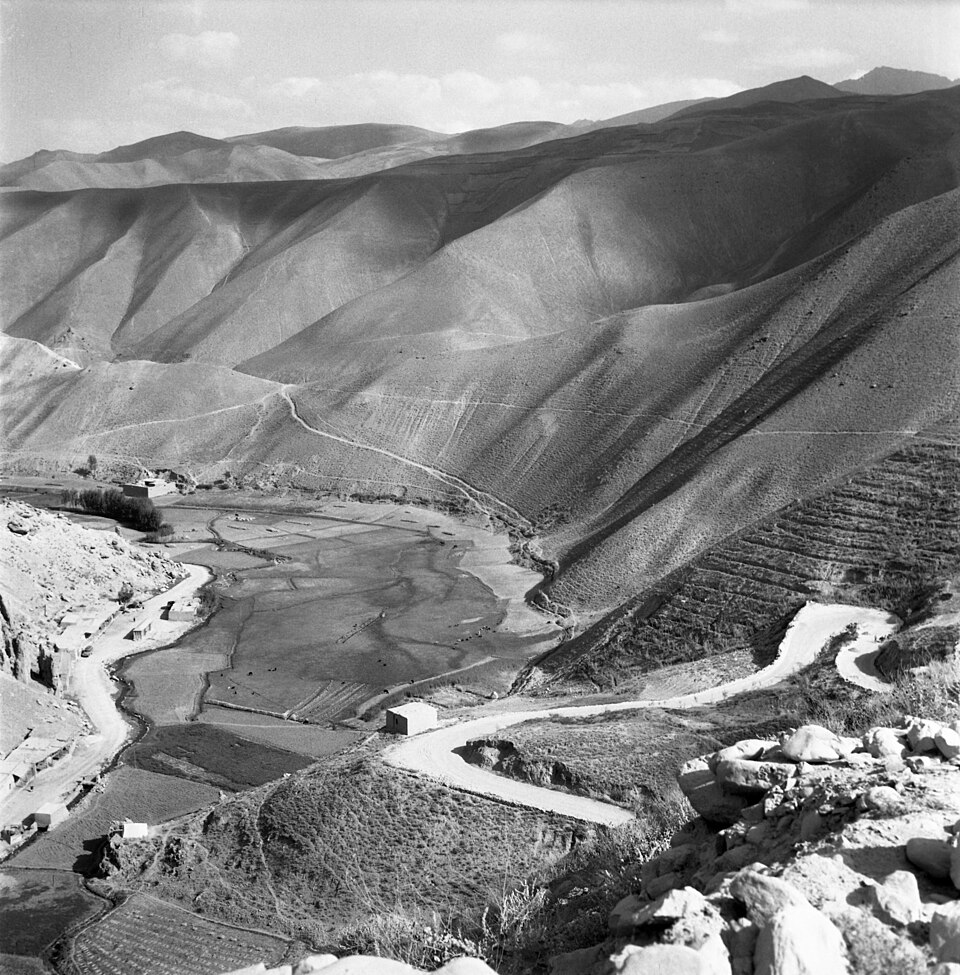 Fayl:Shibar pass 02.jpg