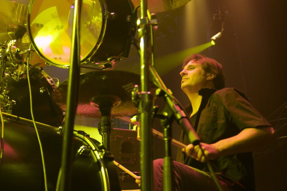 Fayl:Dave Lombardo 2009-06-23 8204.jpg