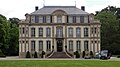 Qayta tiklangan Château Saint-Jean mulki