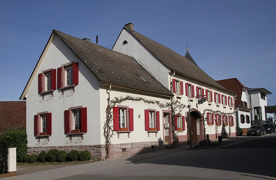 Fayl:Iffezheim-Hotel Zum Schiff-04-gje.jpg