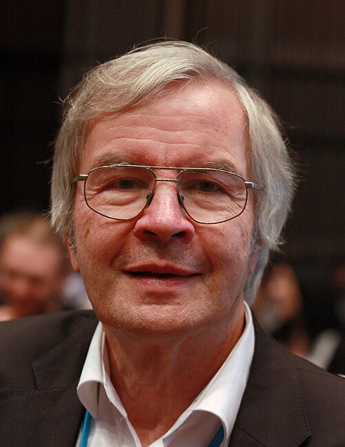 Fayl:Theodor Haensch.jpg