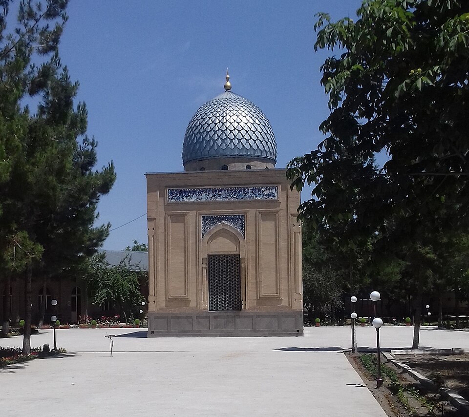 Fayl:Murad Avliya Mausoleum.jpg