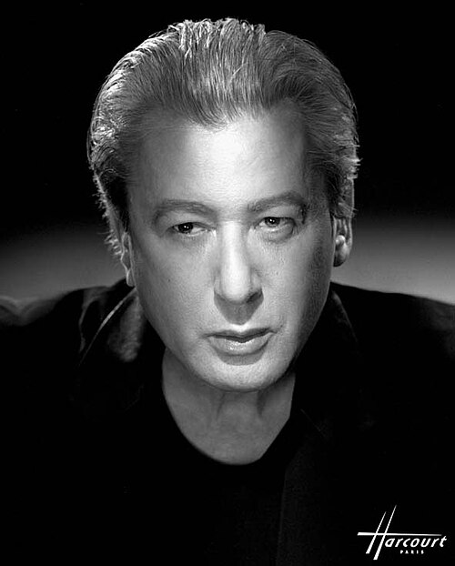 Fayl:BASHUNG Alain-24x30-2007.jpg