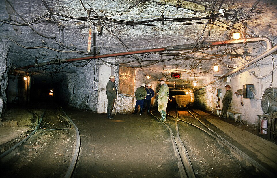 Fayl:Kohtla kaevandus 94 (03).jpg