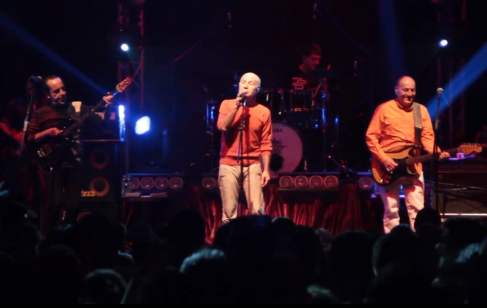 Fayl:Mfo jolly konser.png