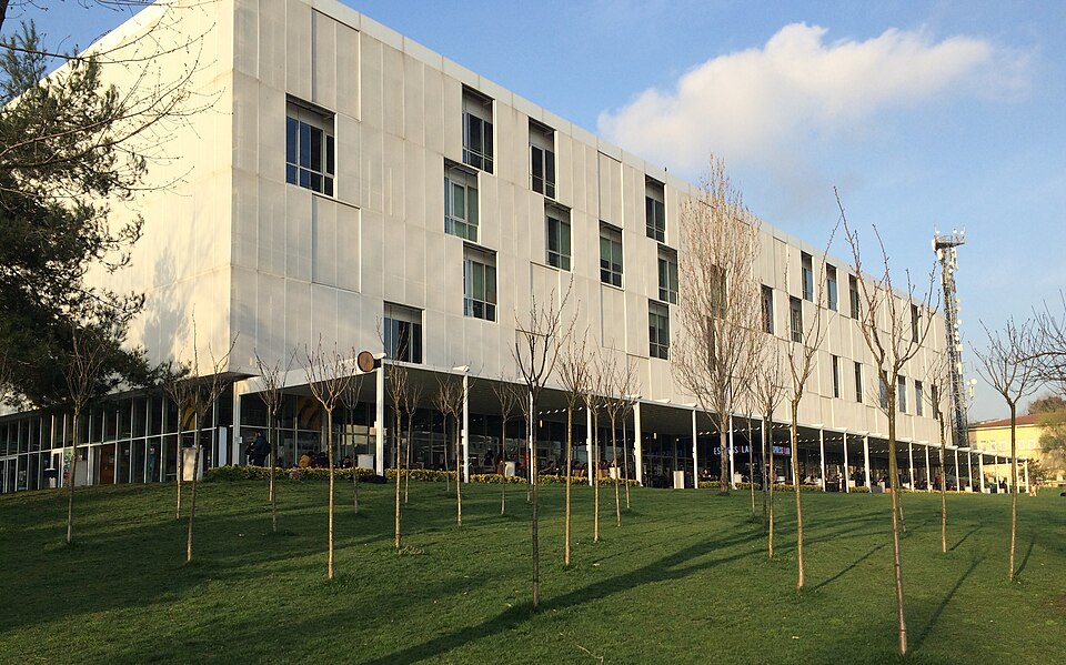 Fayl:ITU-Lecture-Hall.JPG
