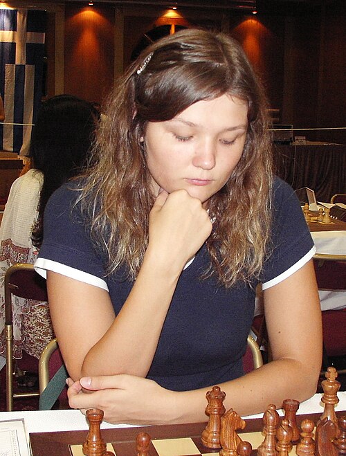 Fayl:Laura Rogule.jpg