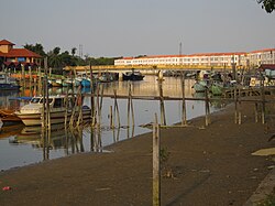 Mersing shahridagi Mersing daryosi