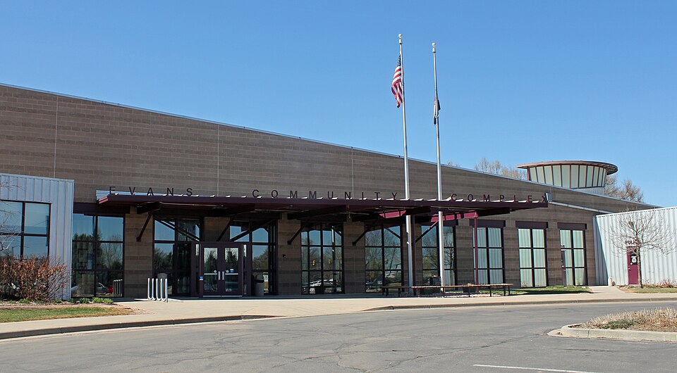 Fayl:Evans, Colorado.JPG