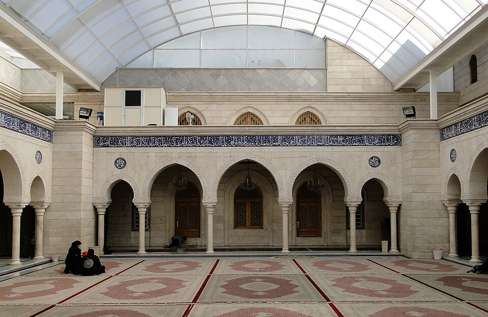 Fayl:Sayyidah Ruqayya Mosque 05.jpg