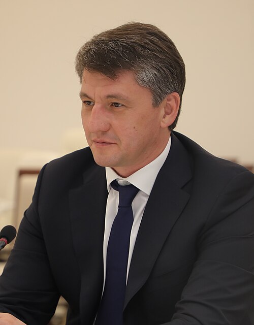 Fayl:Shavkat Umrzoqov.jpg