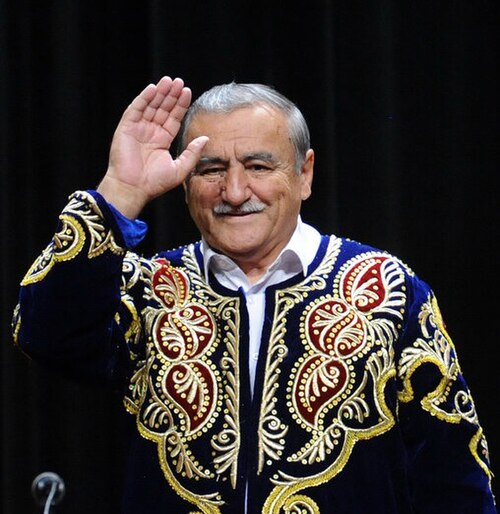 Davlatmand Xolov
