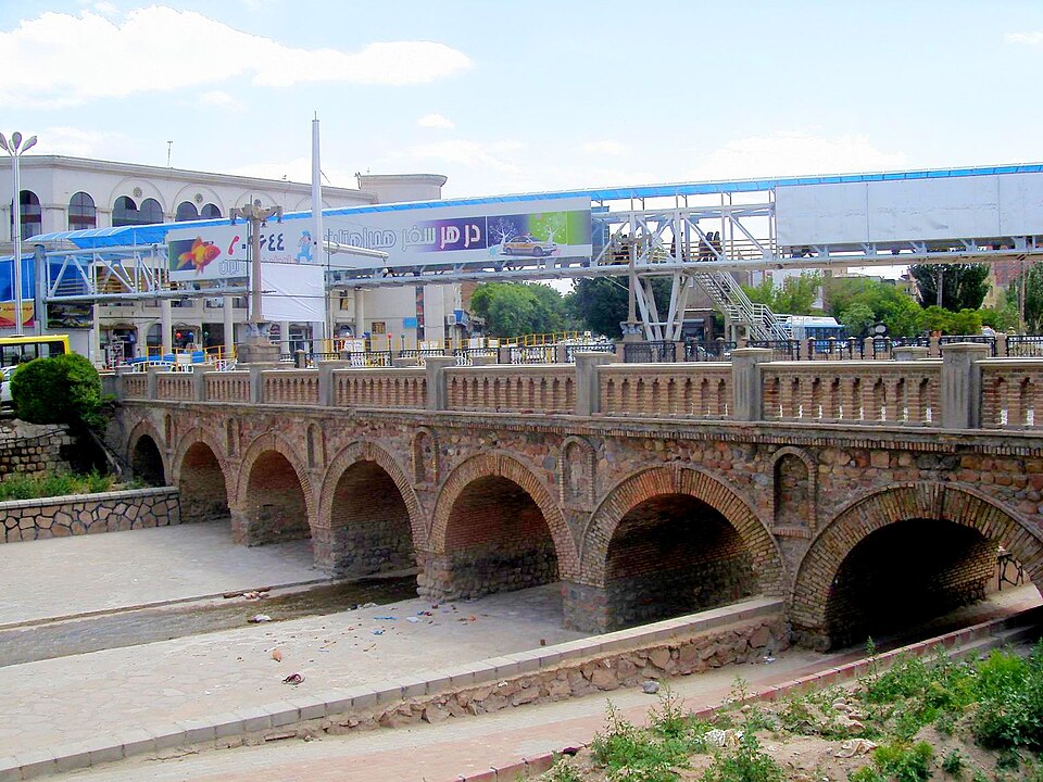 Fayl:Ghari Bridge 2.JPG