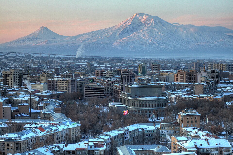 Fayl:Ձմռան Երեւանը.JPG