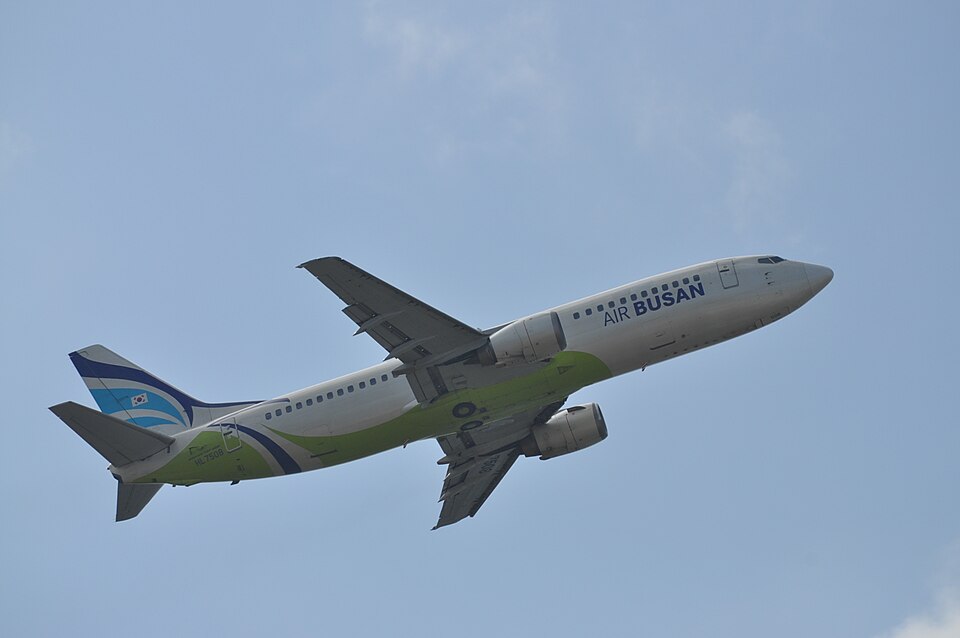 Fayl:Air Busan Boeing 737-400.JPG