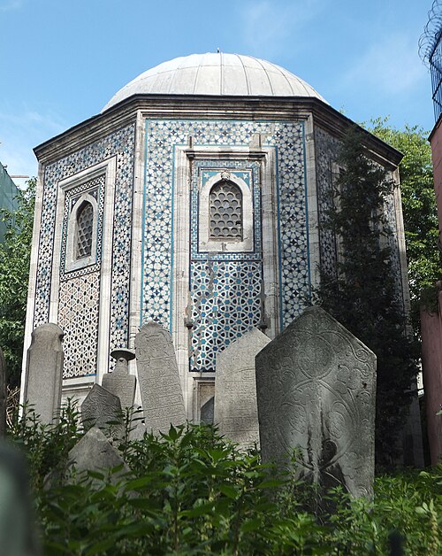 Fayl:Mahmut Pasha turbesi DSCF1268.jpg