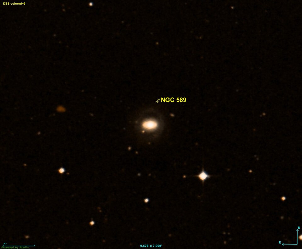 Fayl:NGC 0589 DSS.jpg