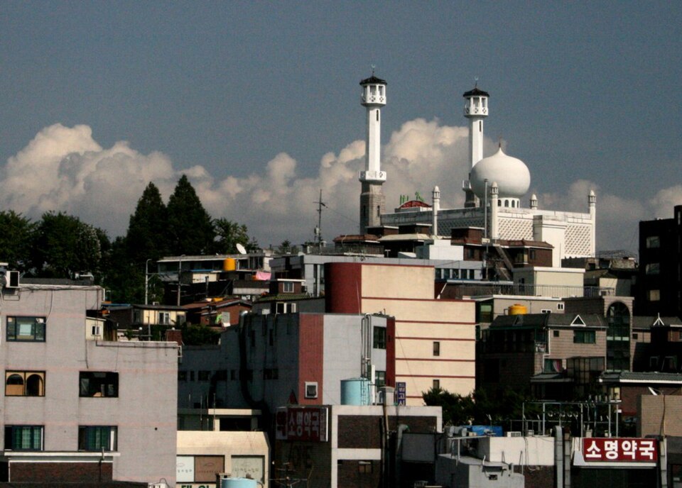 Fayl:Korea-Seoul-Itaewon-Seoul Central Mosque-01.jpg