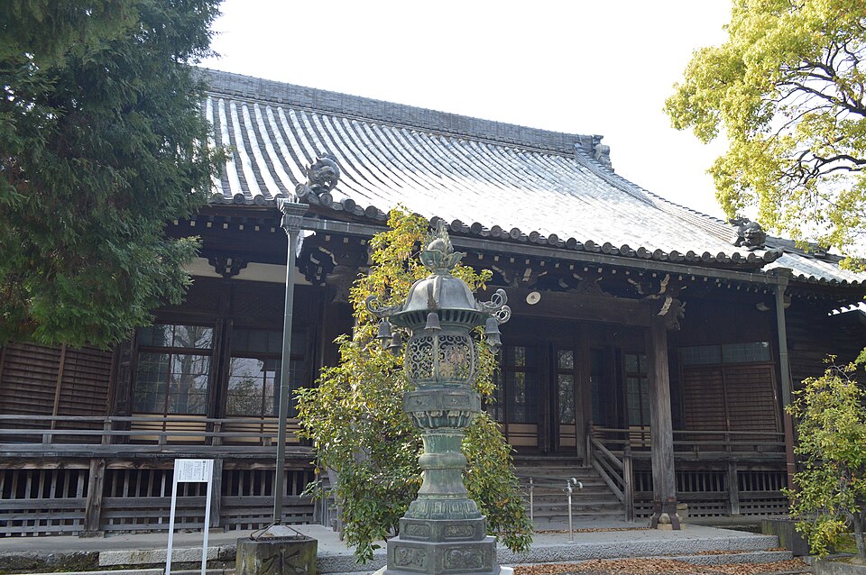 Fayl:Takahama Onninji ac (1).jpg