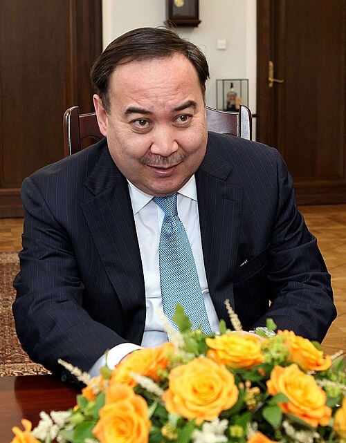 Fayl:Yerzhan Kazykhanov Senate of Poland.jpg