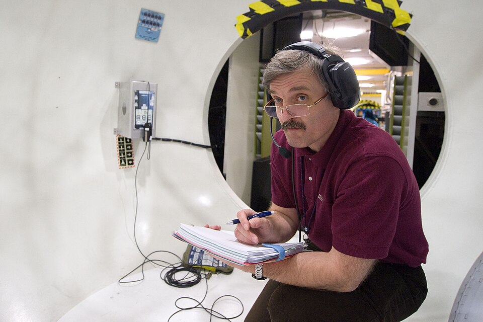 Fayl:Alexander Kaleri at JSC1.jpg