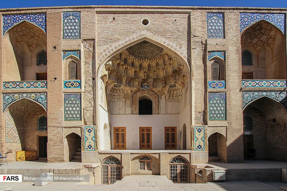 Fayl:Ganjali Khan Complex 13961227 09.jpg