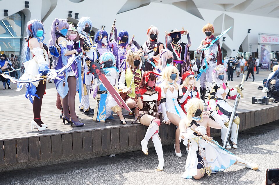 Fayl:Genshin Impact cosplayers 20220507a.jpg