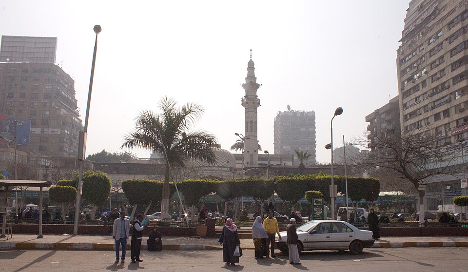 Fayl:Mostafa Mahmoud Mosque.jpg