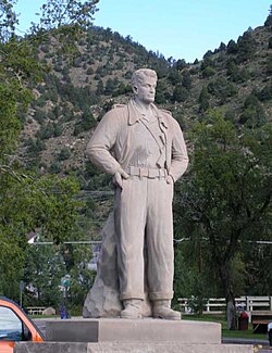 Idaho Springsdagi Stiv Kanyon haykali