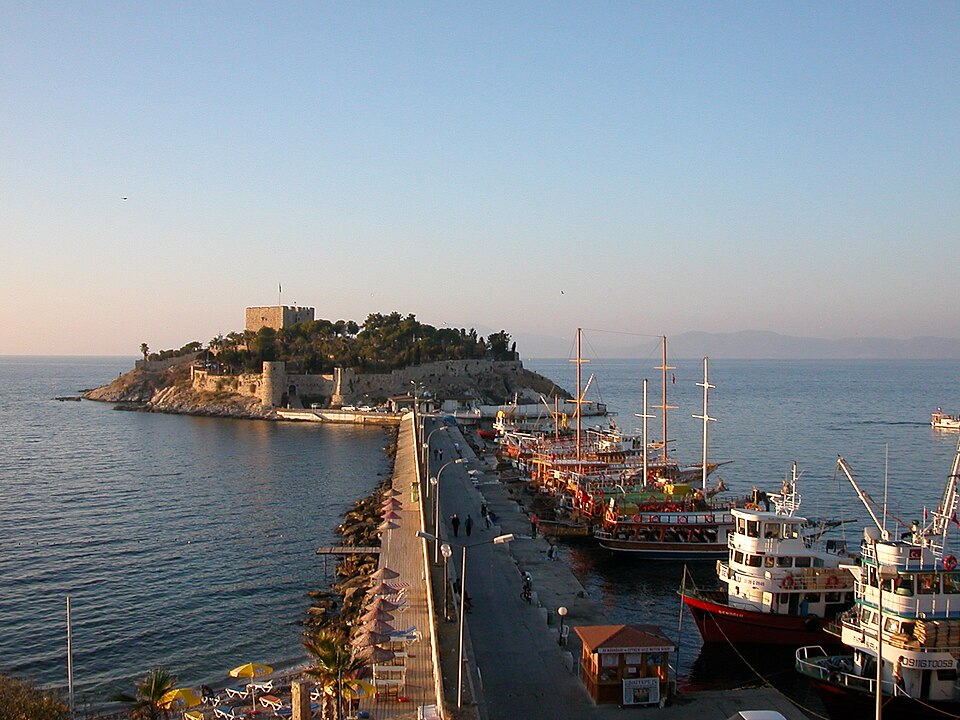 Fayl:Kusadasi Burg.JPG