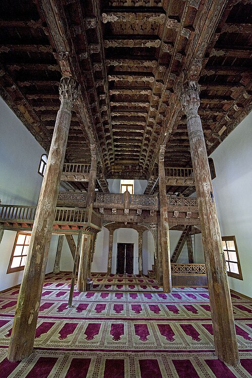 Fayl:Mahmut Bey Mosque 1407.jpg