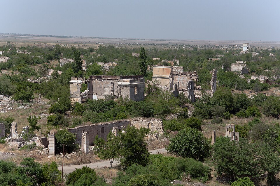 Fayl:Agdam 1.jpg