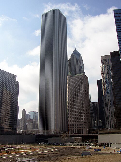 Fayl:Aon Center (Chicago).jpg