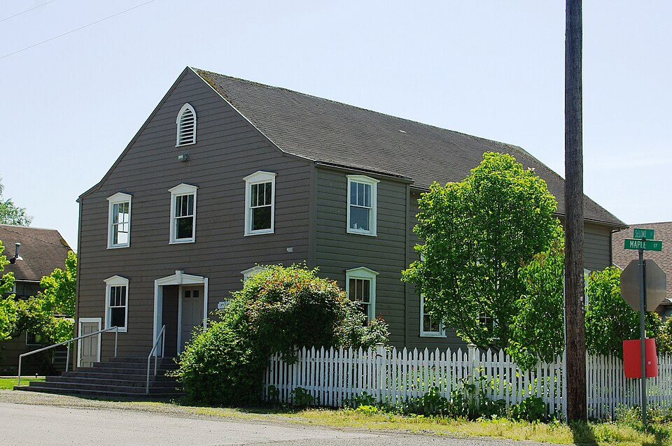 Fayl:Barlow Oregon Church.JPG