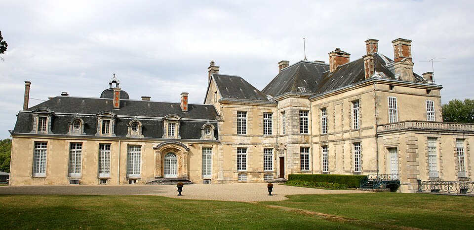 Fayl:FR52 Cirey-sur-Blaise Château.jpg