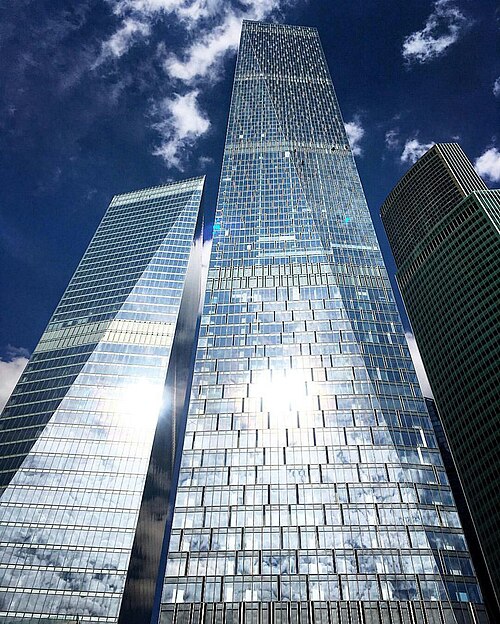 Fayl:OKO Towers.jpg