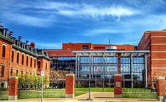 Moakley binosi, Boston tibbiyot markazi