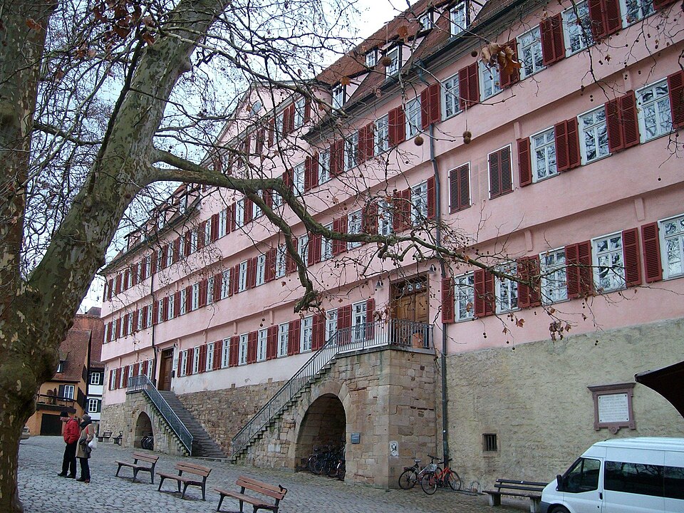Fayl:Bursa-tuebingen-2012-from-southeast.jpg