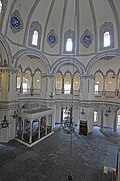 Birinchi qavatdan Kichkina Ayasofya binosining koʻrinishi
