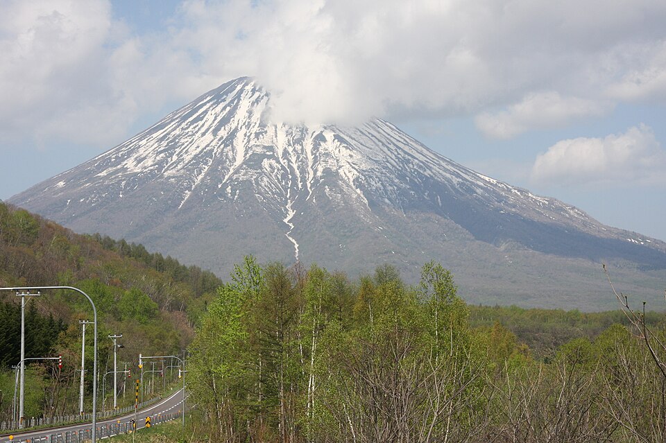 Fayl:Mt YOTEI 1.JPG