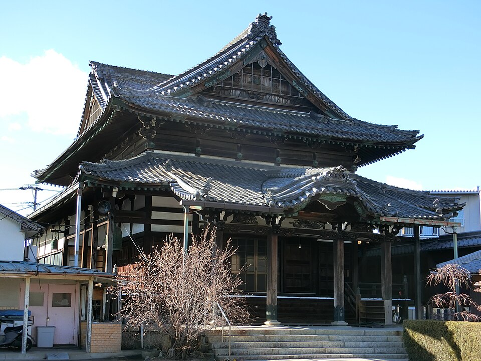 Fayl:Zenkō-ji temple, Kasamatsu, 2020.jpg