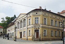 Bozor maydoni