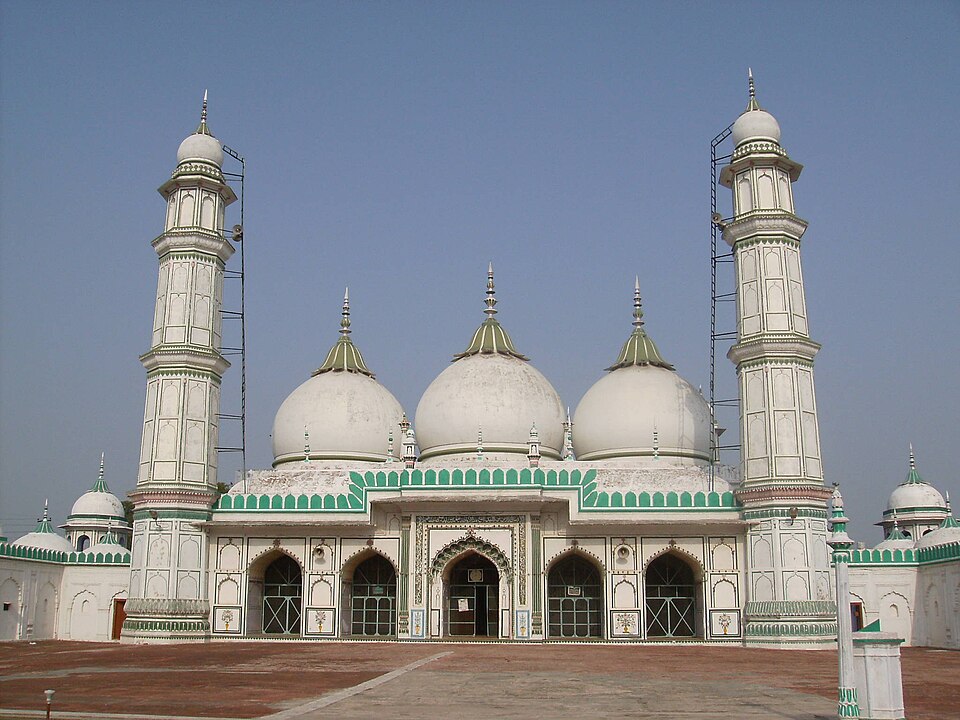 Fayl:Jamiamasjid pilibhit02.JPG