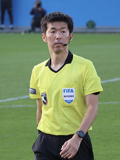 Fayl:荒木友輔.jpg