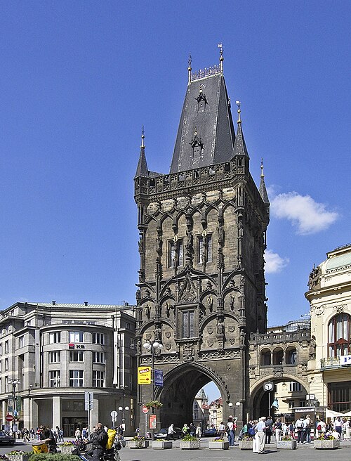 Fayl:Prag Pulverturm.jpg
