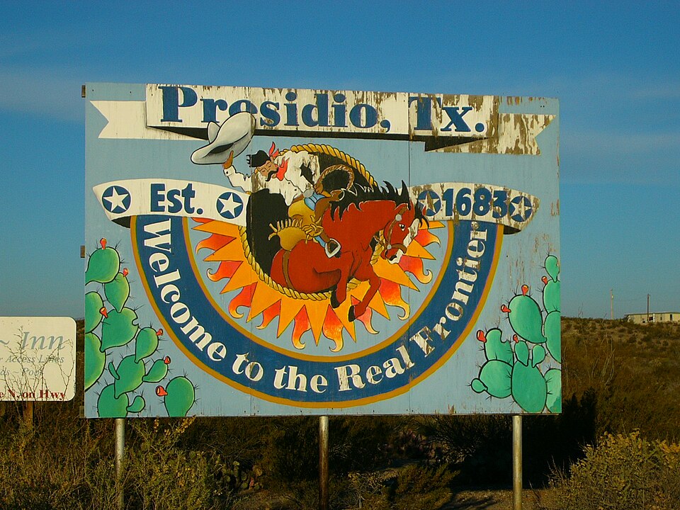 Fayl:Presidio texas.jpg