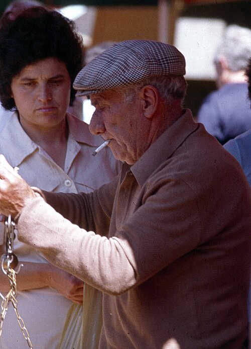 Fayl:Levanto-26-Markt-Gemuesehaendler-1979-gje.jpg