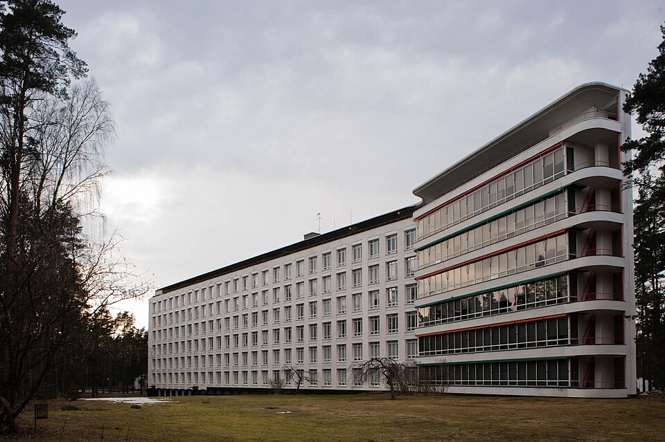 Fayl:Paimio Sanatorium2.jpg